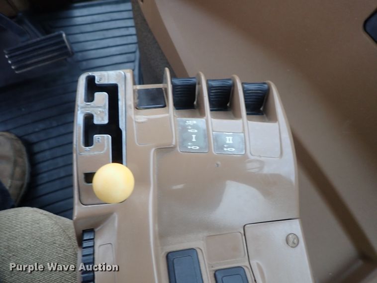 image for item DC3487 1998 John Deere 9400 4WD tractor