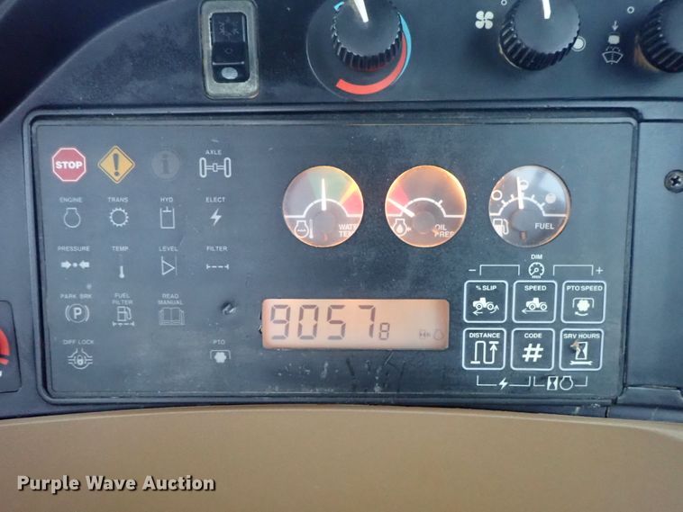 image for item DC3487 1998 John Deere 9400 4WD tractor