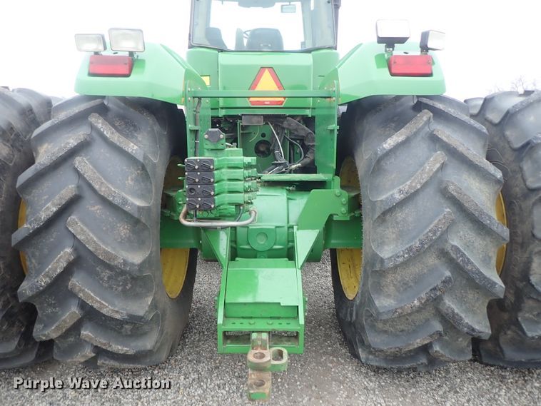 image for item DC3487 1998 John Deere 9400 4WD tractor