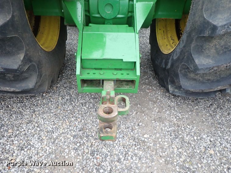 image for item DC3487 1998 John Deere 9400 4WD tractor