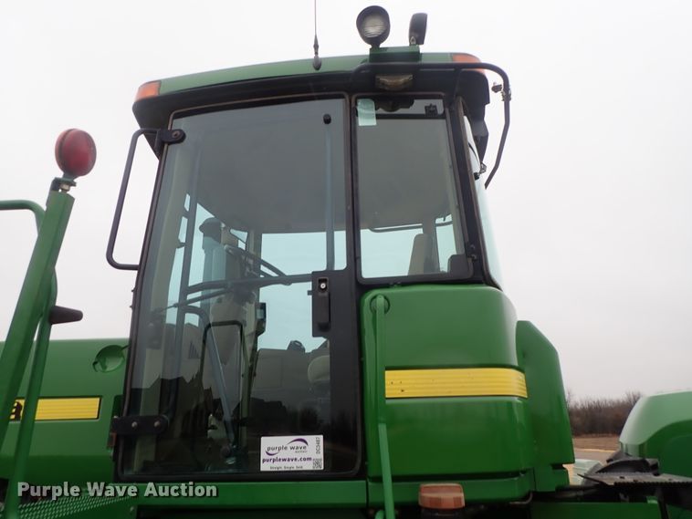 image for item DC3487 1998 John Deere 9400 4WD tractor