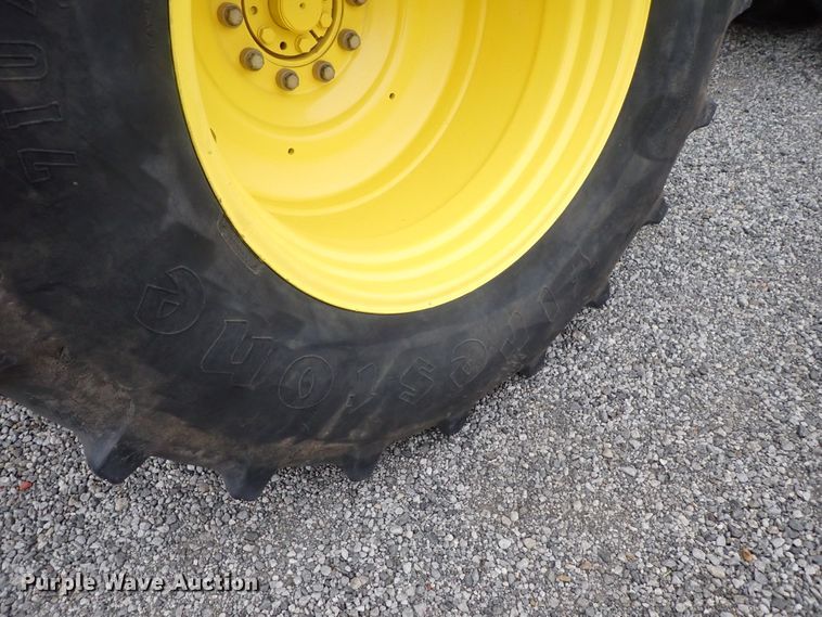 image for item DC3487 1998 John Deere 9400 4WD tractor