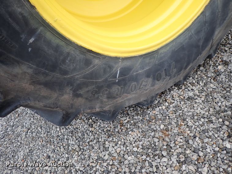 image for item DC3487 1998 John Deere 9400 4WD tractor