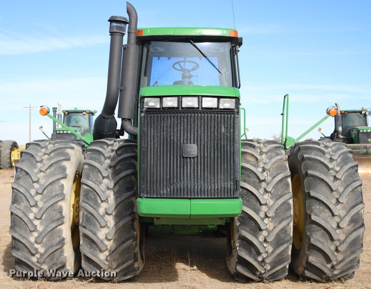 image for item DD6057 1997 John Deere 9400 4WD tractor