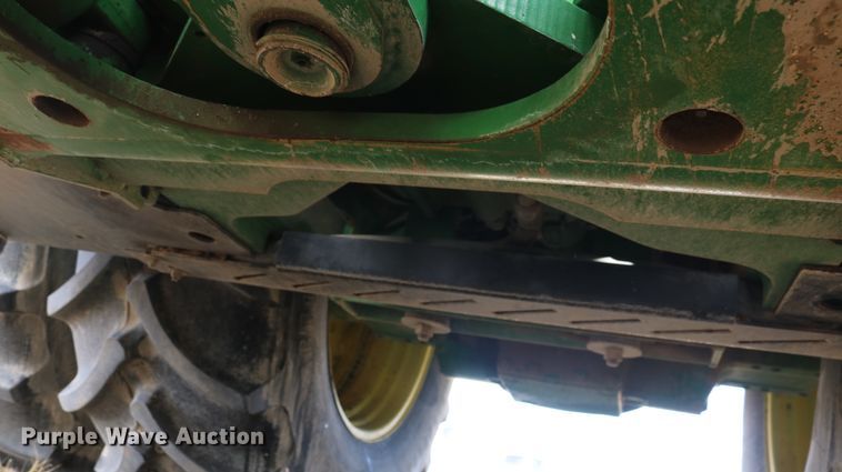 image for item DD6057 1997 John Deere 9400 4WD tractor