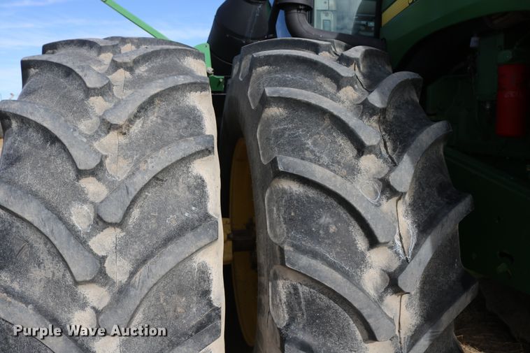 image for item DD6057 1997 John Deere 9400 4WD tractor