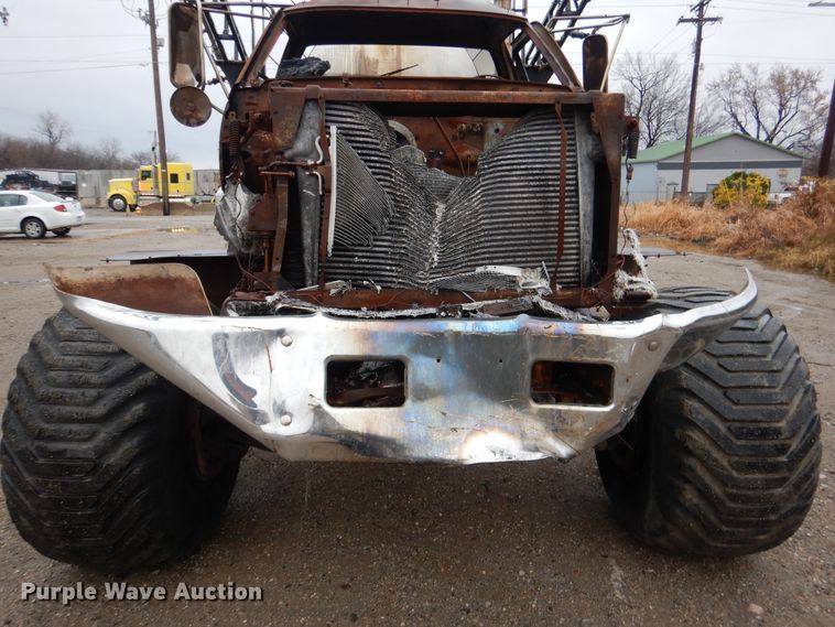 image for item DE4054 Applicator truck