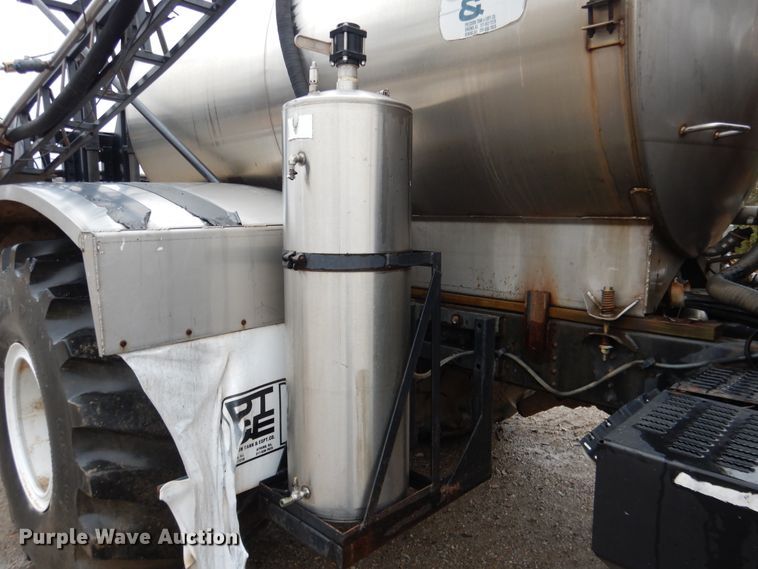 image for item DE4054 Applicator truck