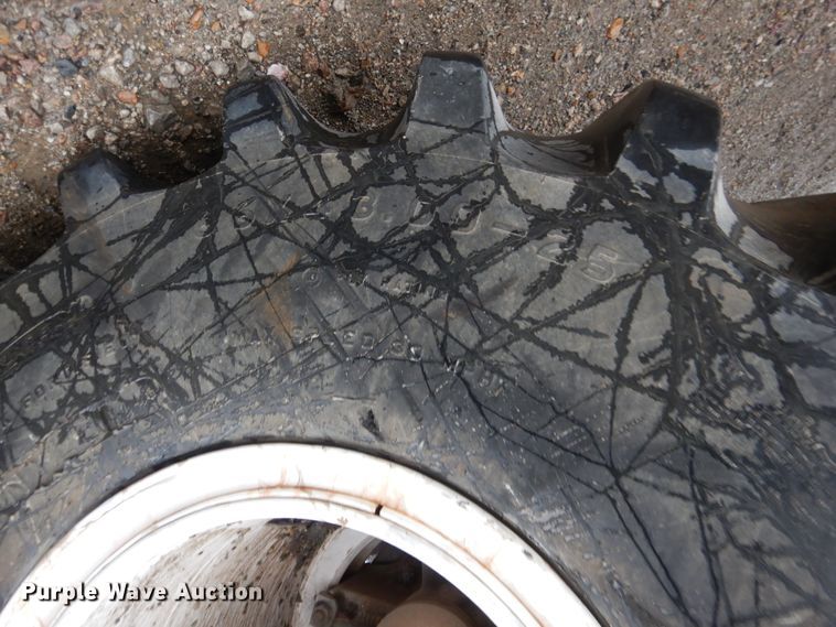 image for item DE4054 Applicator truck