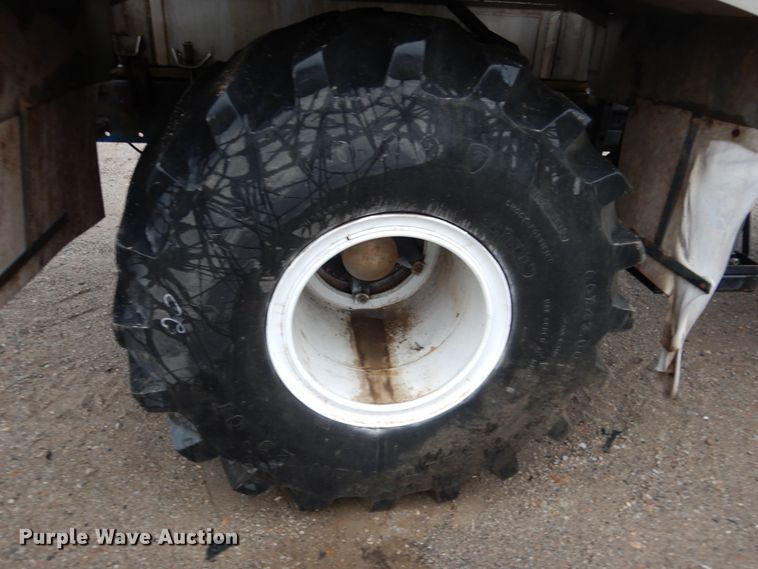 image for item DE4054 Applicator truck