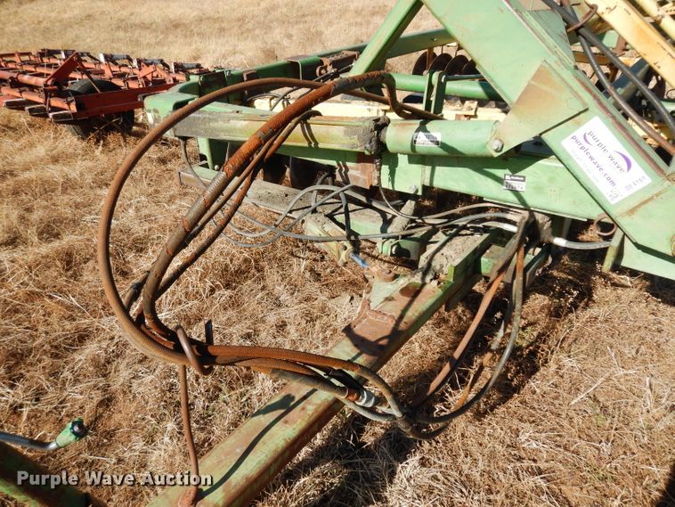 image for item DE4161 John Deere 220 disk