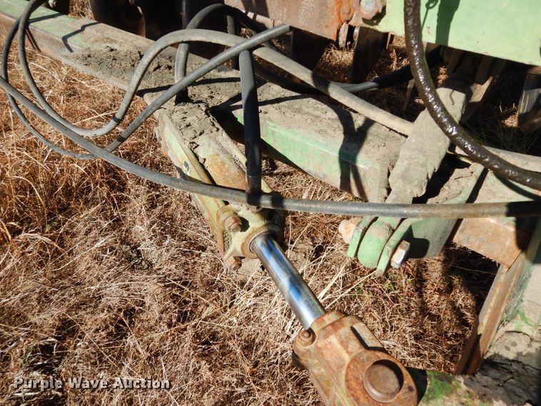 image for item DE4161 John Deere 220 disk