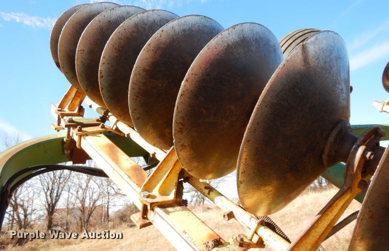 image for item DE4161 John Deere 220 disk