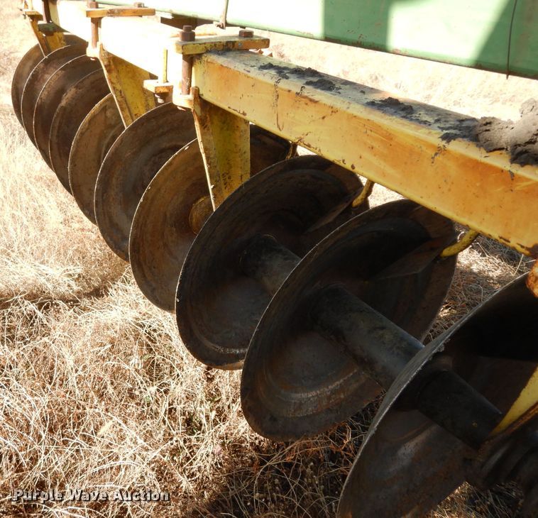 image for item DE4161 John Deere 220 disk