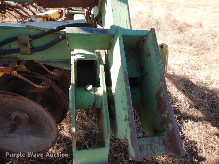 image for item DE4161 John Deere 220 disk
