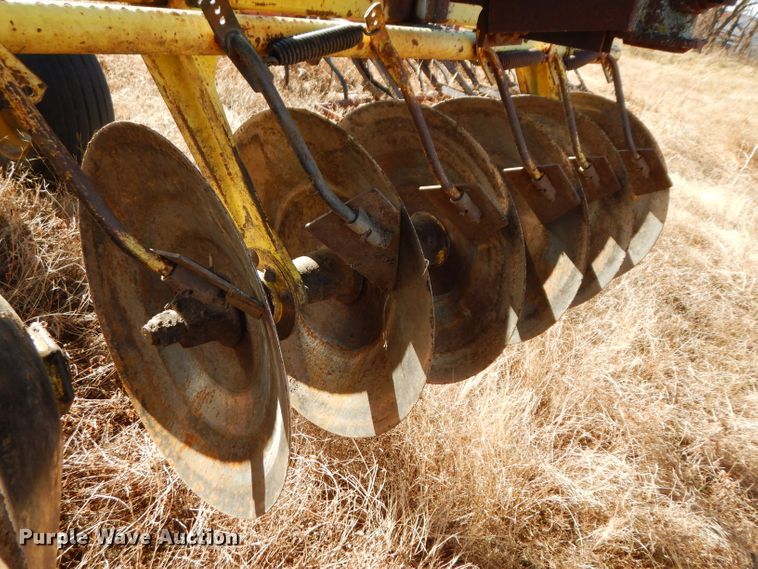 image for item DE4161 John Deere 220 disk