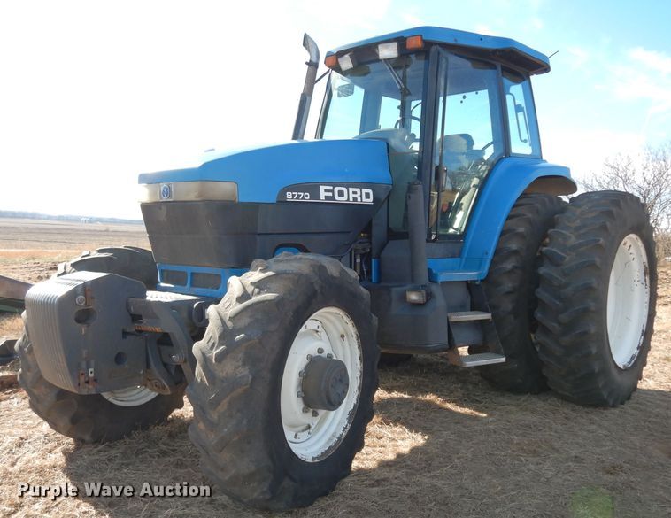 image for item DE4164 1995 Ford 8770 MFWD tractor