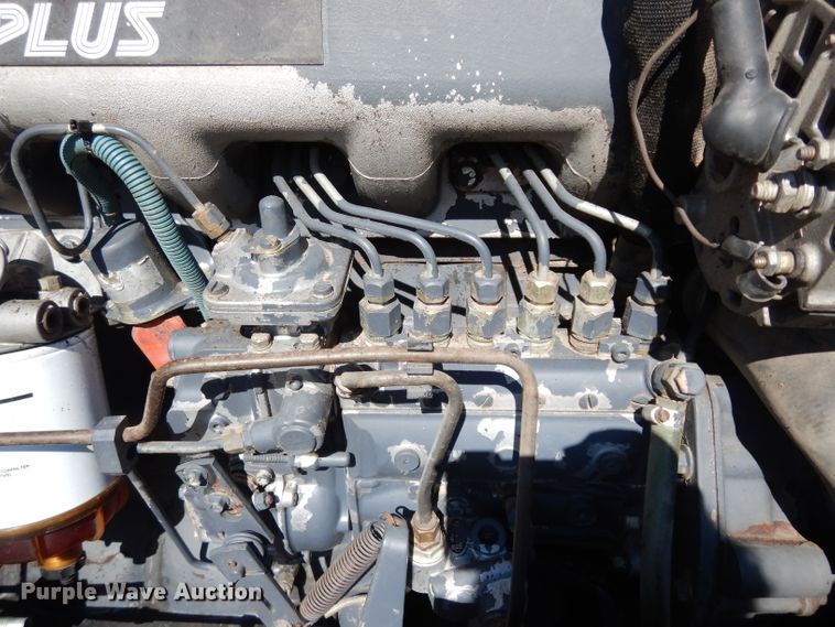 image for item DE4164 1995 Ford 8770 MFWD tractor