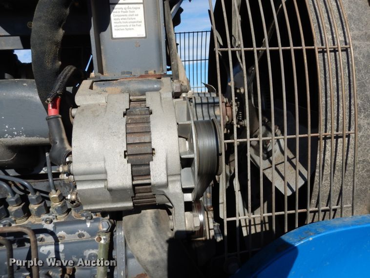 image for item DE4164 1995 Ford 8770 MFWD tractor