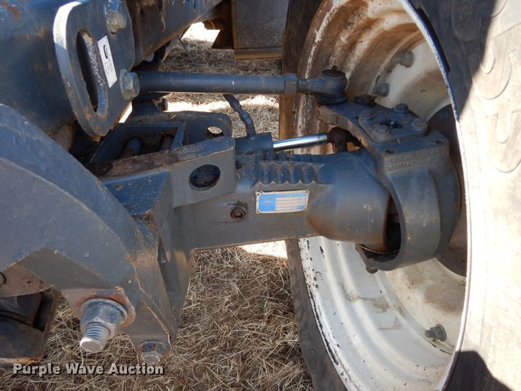 image for item DE4164 1995 Ford 8770 MFWD tractor