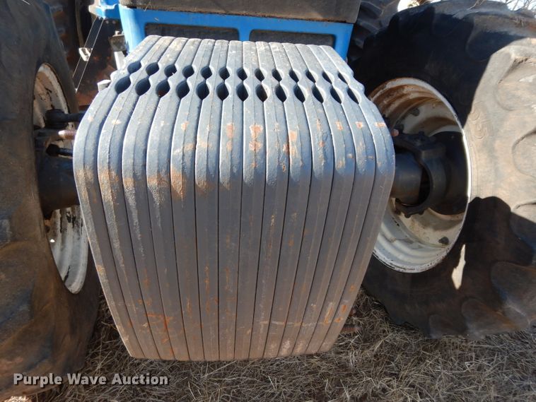 image for item DE4164 1995 Ford 8770 MFWD tractor