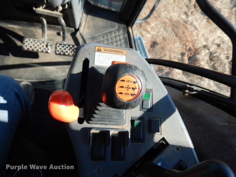 image for item DE4164 1995 Ford 8770 MFWD tractor