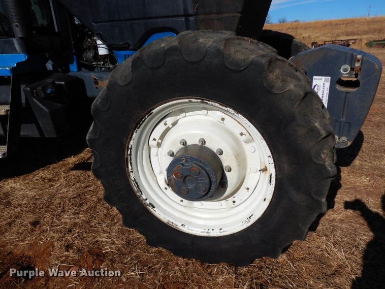 image for item DE4164 1995 Ford 8770 MFWD tractor