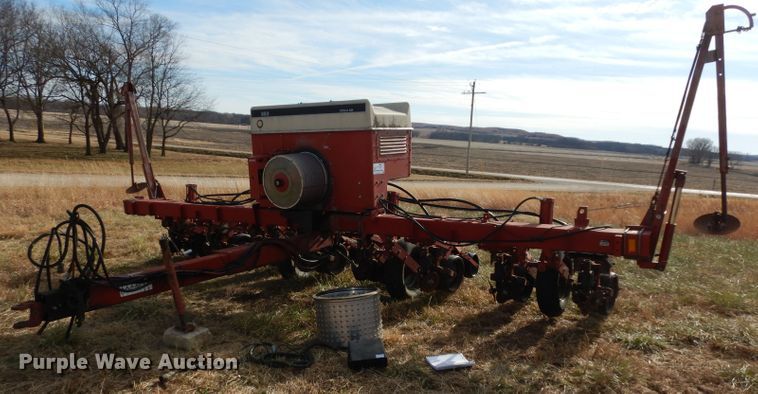 image for item DE4167 Case IH 950 Cyclo Air air seeder