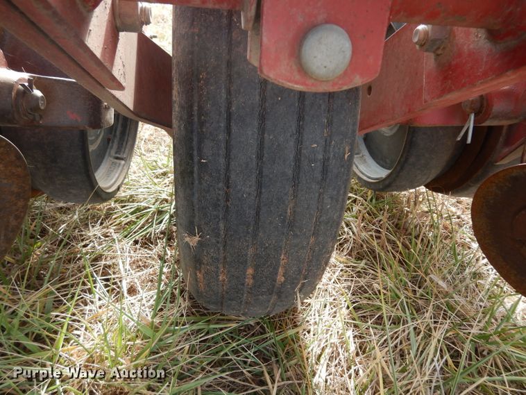 image for item DE4167 Case IH 950 Cyclo Air air seeder