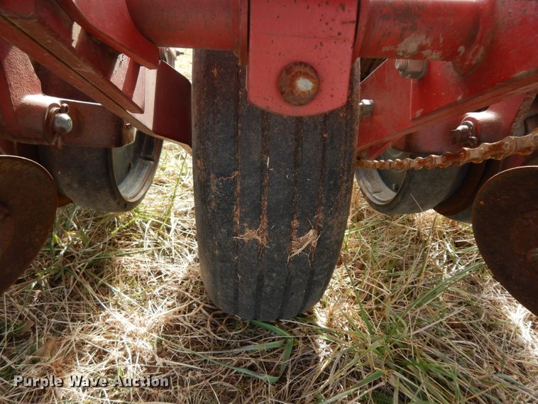 image for item DE4167 Case IH 950 Cyclo Air air seeder