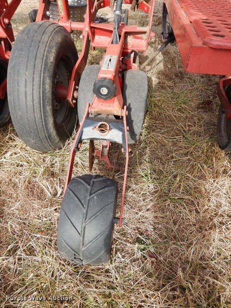 image for item DE4167 Case IH 950 Cyclo Air air seeder