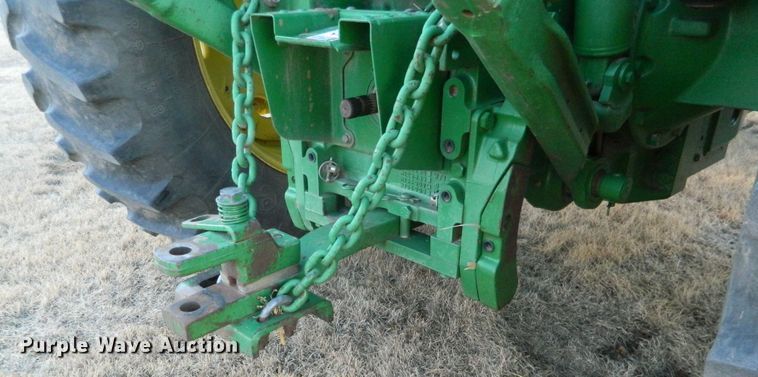 image for item DE4370 2001 John Deere 7610 MFWD tractor