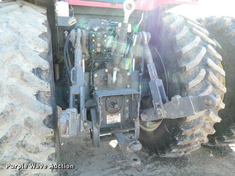image for item DE4382 2002 Versatile 2210 MFWD tractor