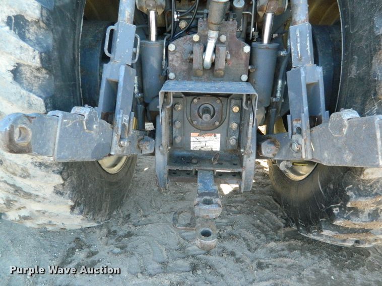 image for item DE4382 2002 Versatile 2210 MFWD tractor