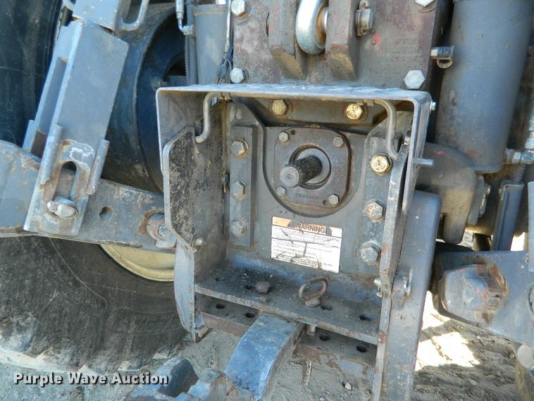 image for item DE4382 2002 Versatile 2210 MFWD tractor