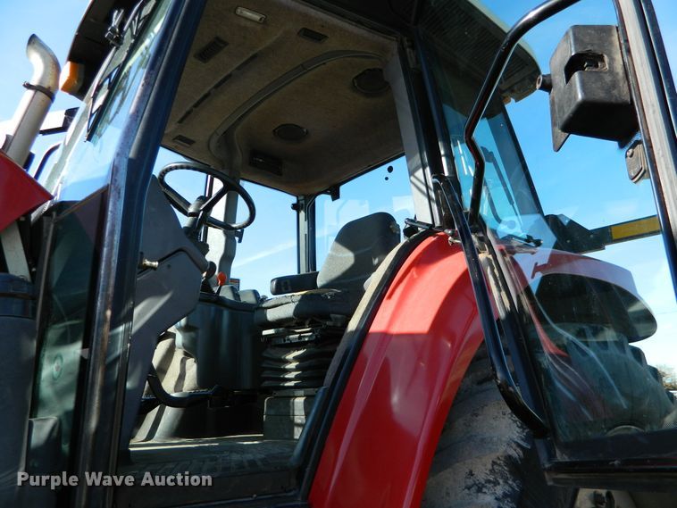 image for item DE4382 2002 Versatile 2210 MFWD tractor