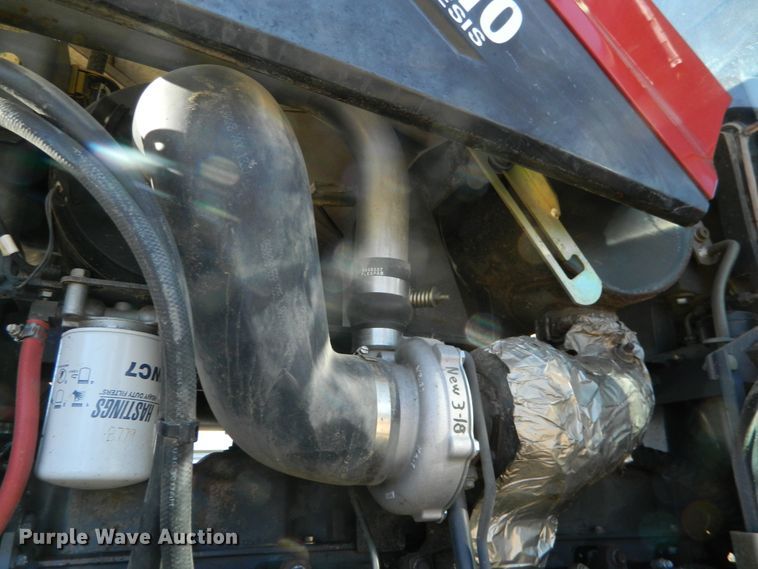 image for item DE4382 2002 Versatile 2210 MFWD tractor