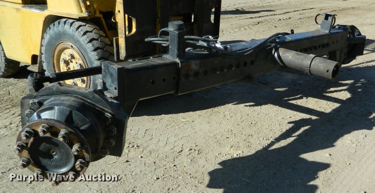 image for item DE4383 Combine axle
