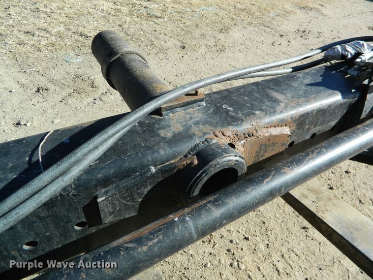 image for item DE4383 Combine axle