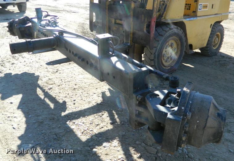 image for item DE4383 Combine axle