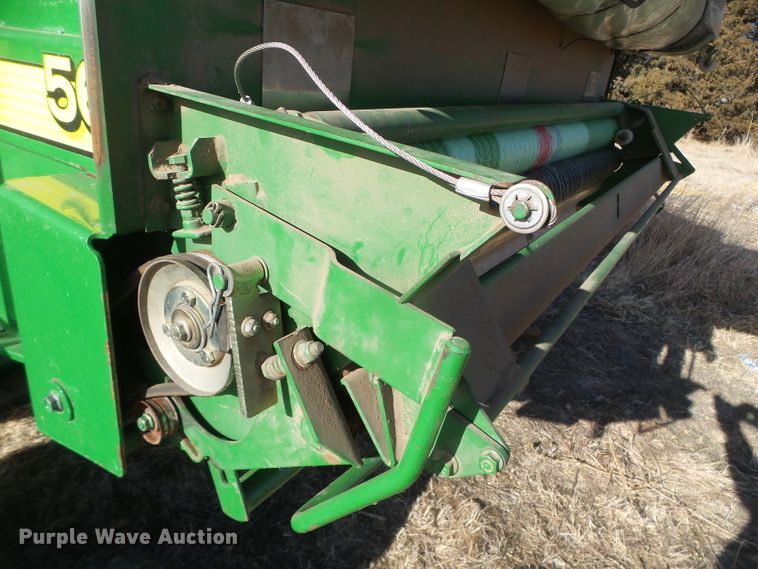 image for item DG0409 2004 John Deere 567 round baler