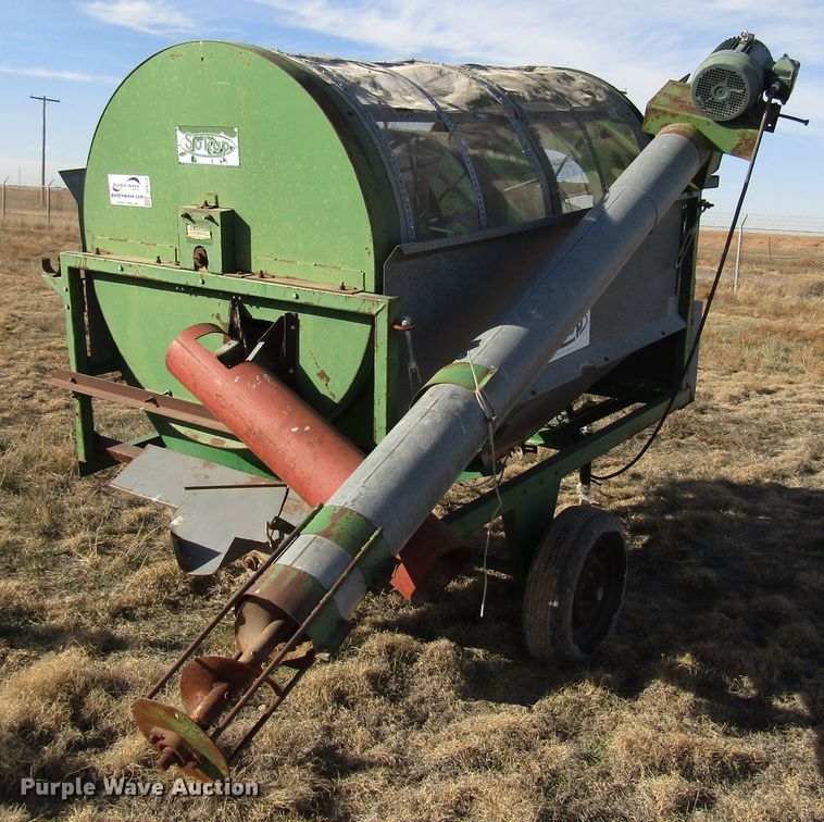 image for item DG6725 Sukup seed cleaner