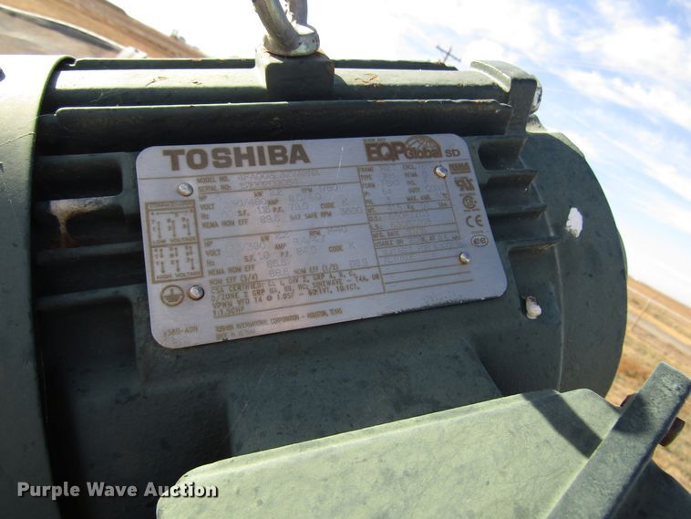 image for item DG6725 Sukup seed cleaner