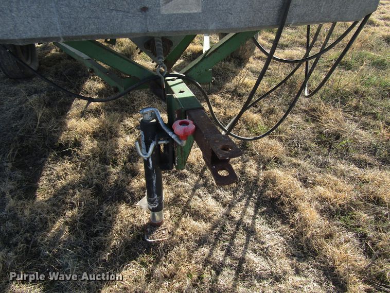 image for item DG6725 Sukup seed cleaner