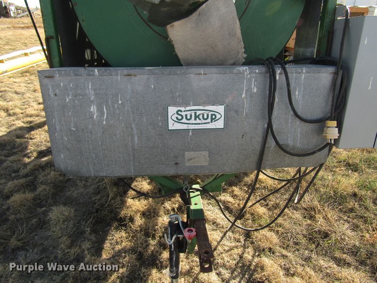 image for item DG6725 Sukup seed cleaner