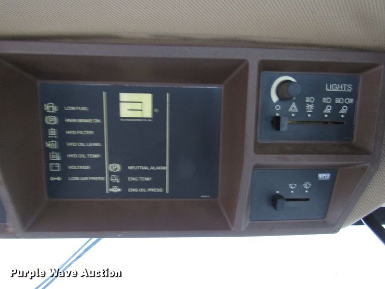 image for item DG6748 Ag-Chem RoGator 854 sprayer