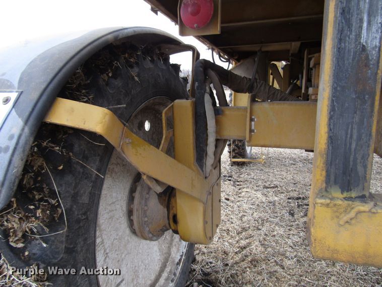 image for item DG6748 Ag-Chem RoGator 854 sprayer