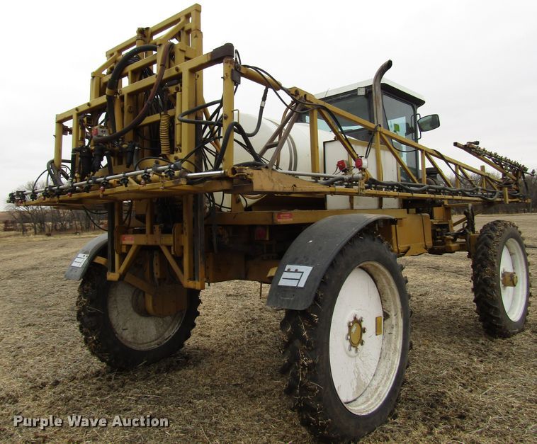 image for item DG6748 Ag-Chem RoGator 854 sprayer