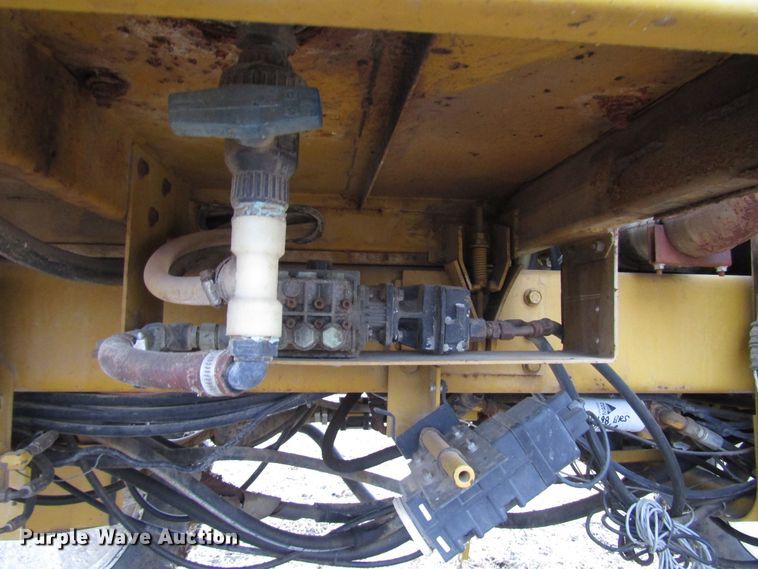 image for item DG6748 Ag-Chem RoGator 854 sprayer