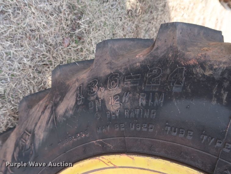 image for item DH0784 1995 John Deere 6400 MFWD tractor